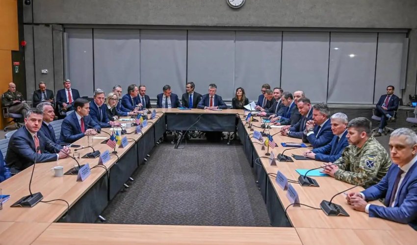 Tramp və Zelenski razılaşdırılmamış iki əsas məsələni müzakirə edəcəklər