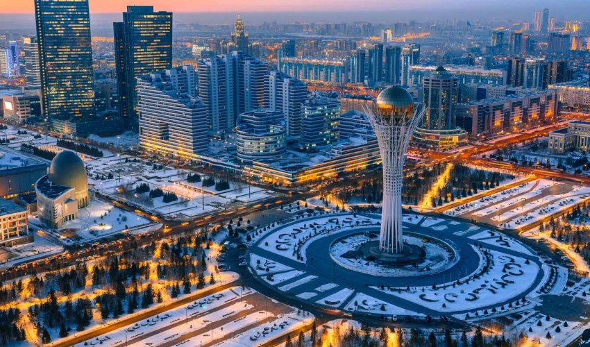 Kazakhstan to purchase two container vessels from Azerbaijan