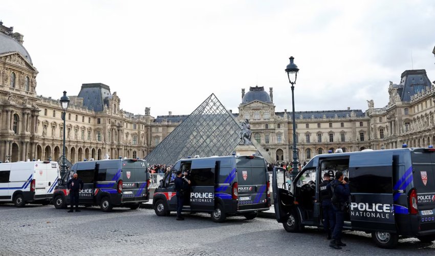 Luvrdakı oğurluğa görə daha bir nəfər saxlanılıb