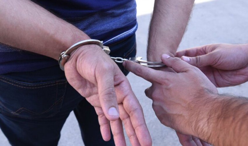 Polis bir gündə 33 cinayəti açıqlayıb, 267 axtarışda olan şəxs saxlanılıb