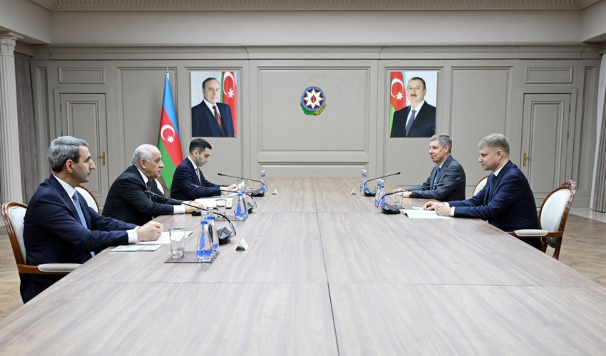 Али Асадов принял генерального директора РЖД