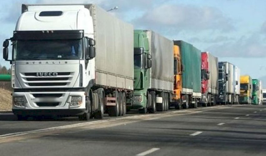 Gürcüstan gömrüyündə saxlanılan Azərbaycanın yük avtomobilləri sərbəst buraxılıblar - Yenilənib