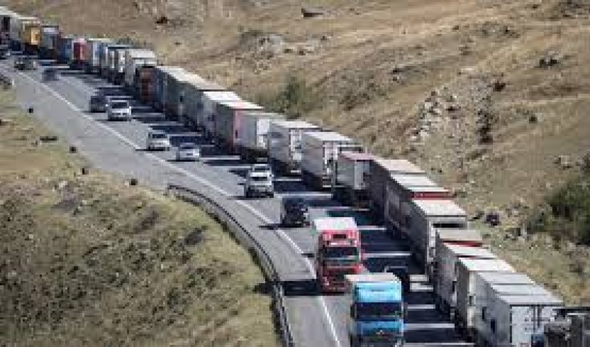 Logjam with Azerbaijani trucks at Georgian border begins to ease