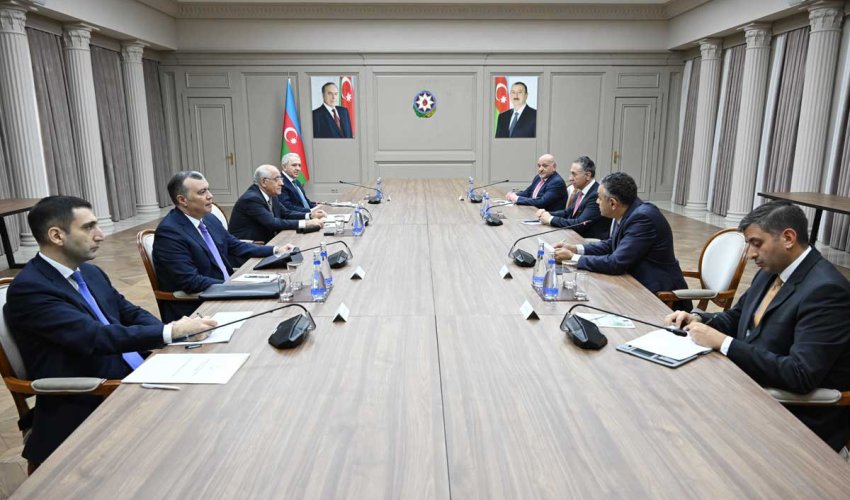 Əli Əsədov İordaniyanın sənaye, ticarət və təchizat naziri ilə görüşüb