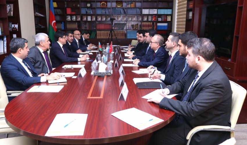 Azərbaycanla Türkiyə arasında diaspor sahəsində əməkdaşlıq müzakirə olunub