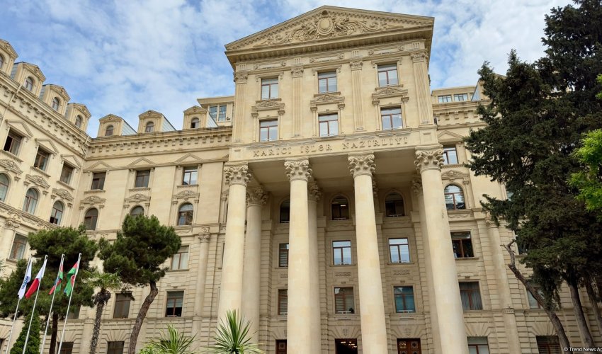 Xarici İşlər Nazirliyinin kollegiyası üzvlərinin sayı və tərkibi təsdiqlənib