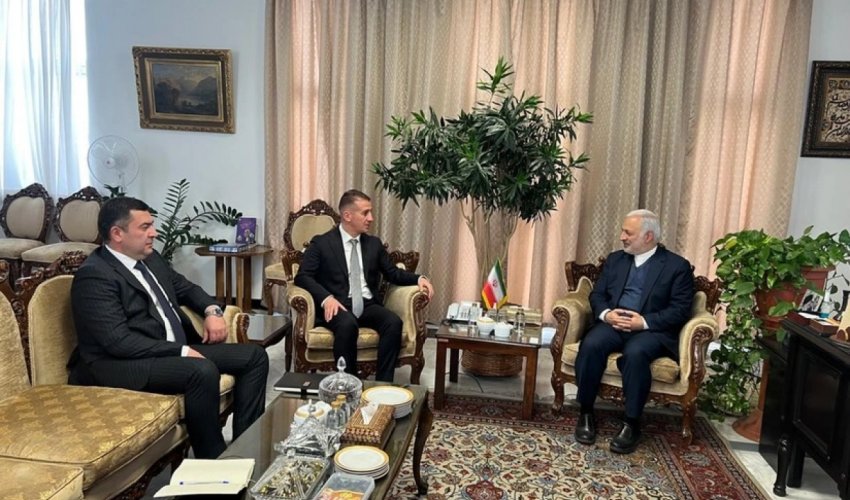 Азербайджан и Иран обсудили двусторонние вопросы