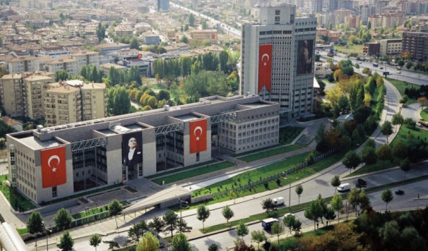 Ukrayna və Rusiyadan olan diplomatlar Türkiyə XİN-ə çağırılıb