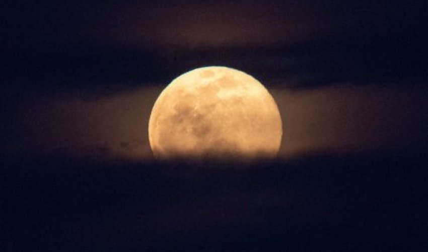 Сегодня ночью жители Азербайджана смогут наблюдать Суперлуние
