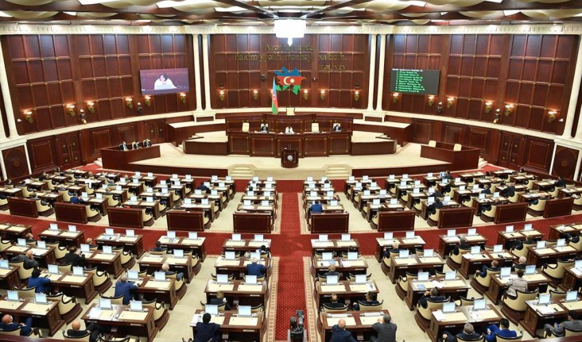 Azerbaijani parliament announces agenda for 9 December plenary session