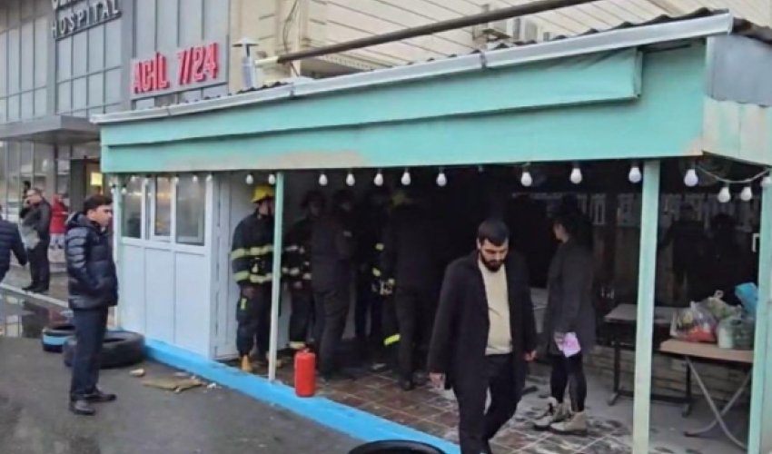 В Баку прогремел мощный взрыв в кафе