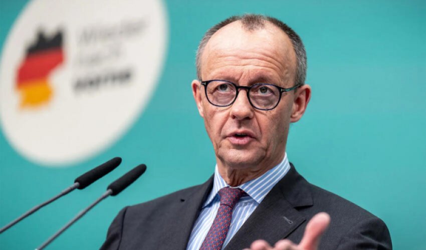 Almaniya Kansleri İordaniya və İsrailə səfər edib