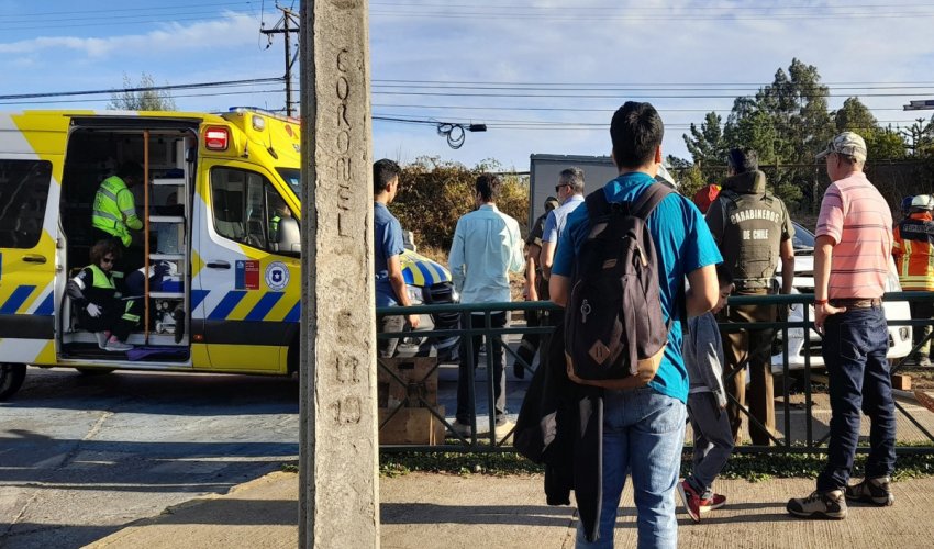 В ДТП с автобусом на западе Алжира погибли не менее 13 человек