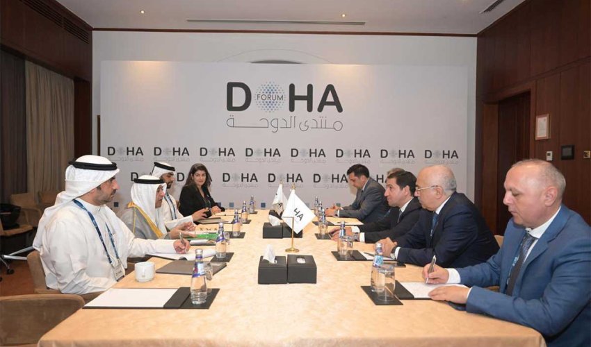 Hikmət Hacıyev Körfəz Əməkdaşlıq Şurasının Baş katibi ilə görüşüb