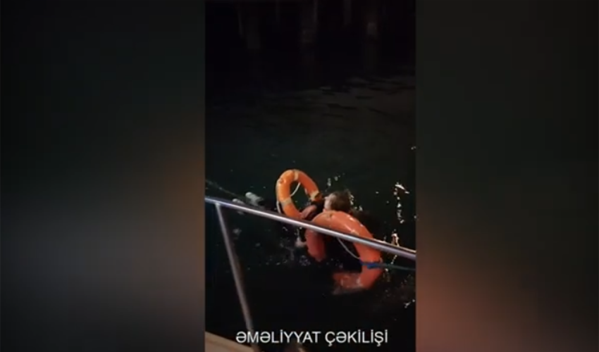 Bulvarıda dənizdə batan şəxs xilas edilib - Video