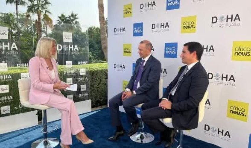 Azərbaycan və Ermənistan rəsmiləri Dohada birgə müsahibə verib