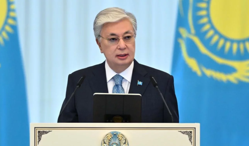 Tokayev Azərbaycan və Ermənistan arasında sülh müqaviləsinin tezliklə imzalanacağına ümid edir