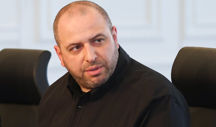 Руководство ФБР тайно провело в США ряд встреч с Умеровым