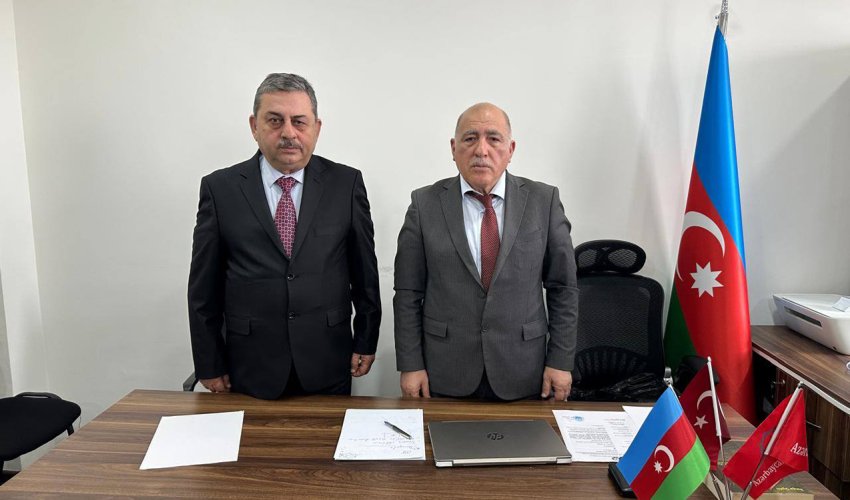 Pənah Hüseyn istefa verib