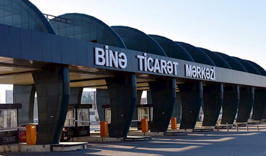 Binə TM-də elektrik dirəyi aşıb