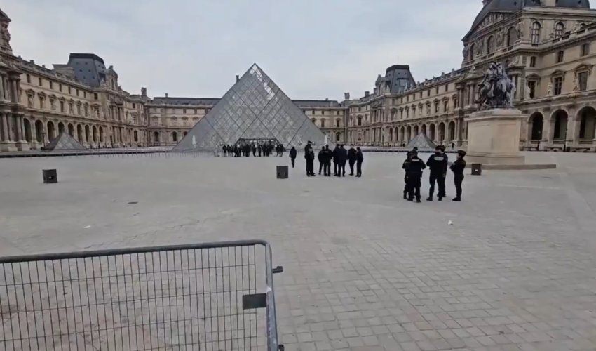 Лувр временно закрылся для посетителей из-за забастовки персонала