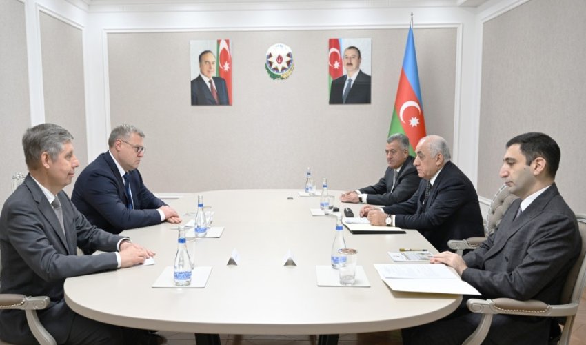 Əli Əsədov Həştərxan vilayətinin qubernatoru ilə görüşüb