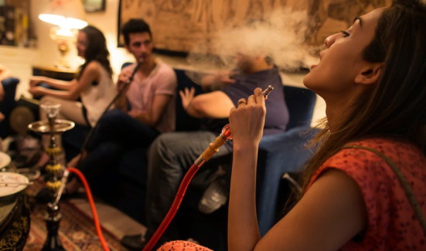 Elektron siqaretlərə nəzarət və qadağalar gücləndirilməlidir - Deputatlardan təklif