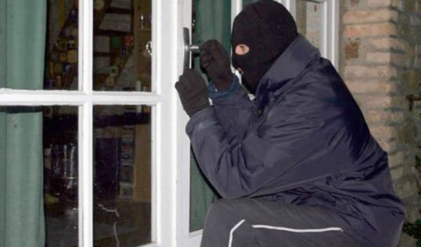 Bakıda mağazalardan oğurluq edilib