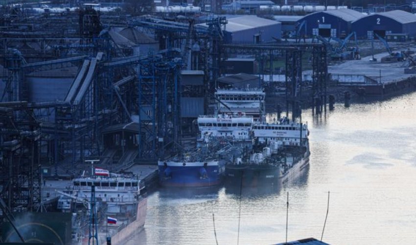 В Ростове-на-Дону из-за атаки БПЛА на грузовом судне погибли 2 члена экипажа