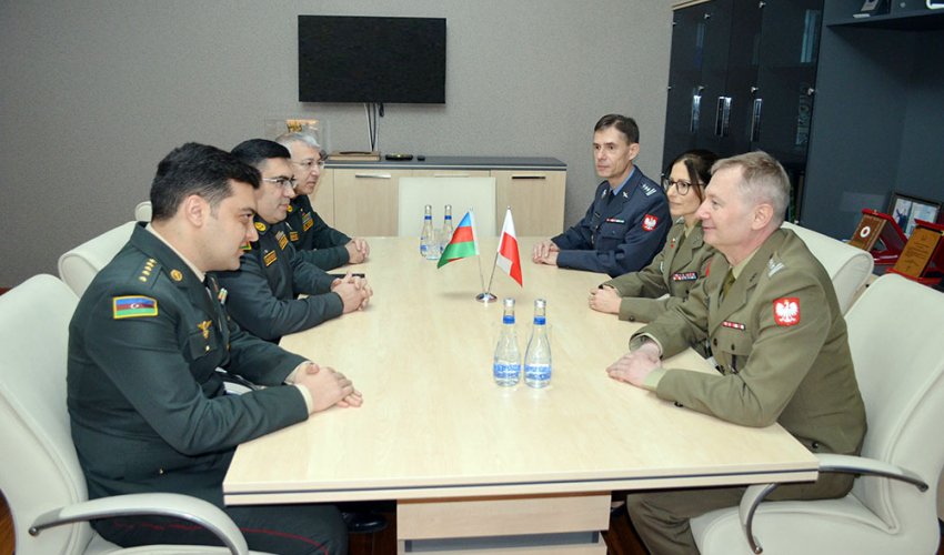 Azərbaycan və Polşa arasında hərbi tibb sahəsində əməkdaşlıq müzakirə olunub