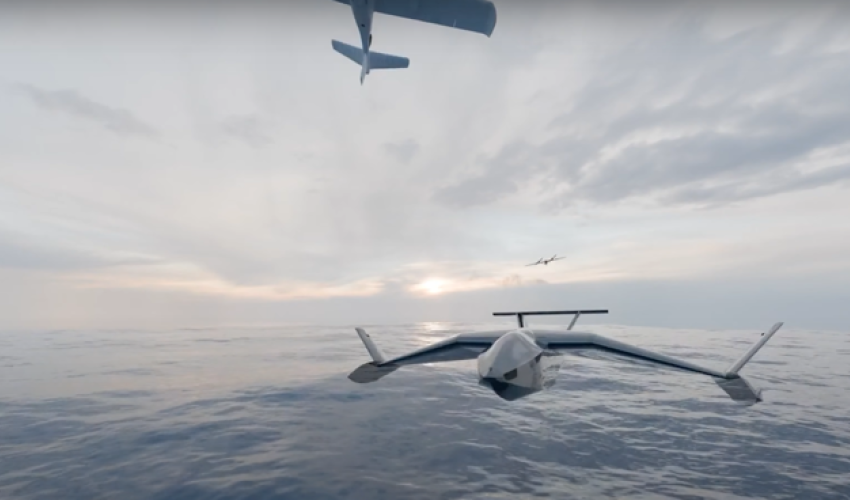 İran "gözəgörünməz" dronunu təqdim edib