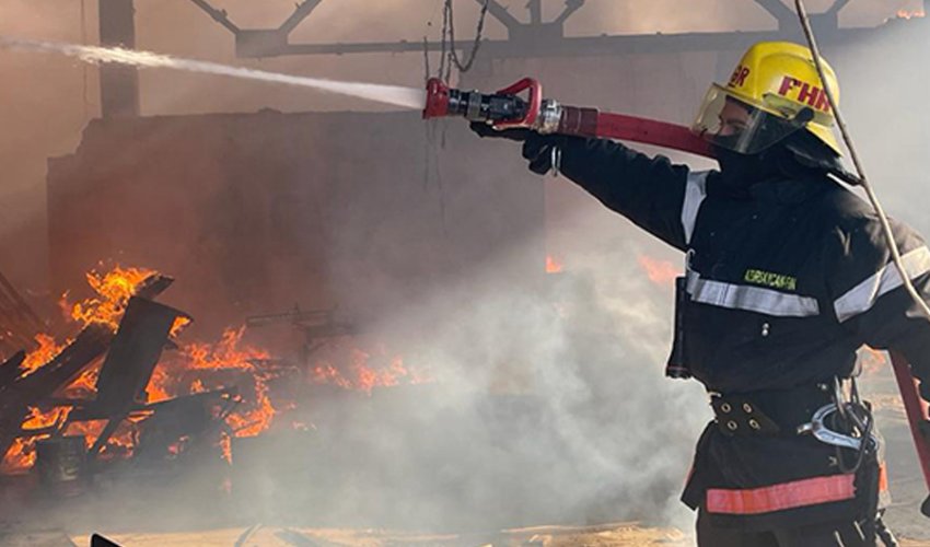 Bakıda uşaq bağçasında yanğın olub