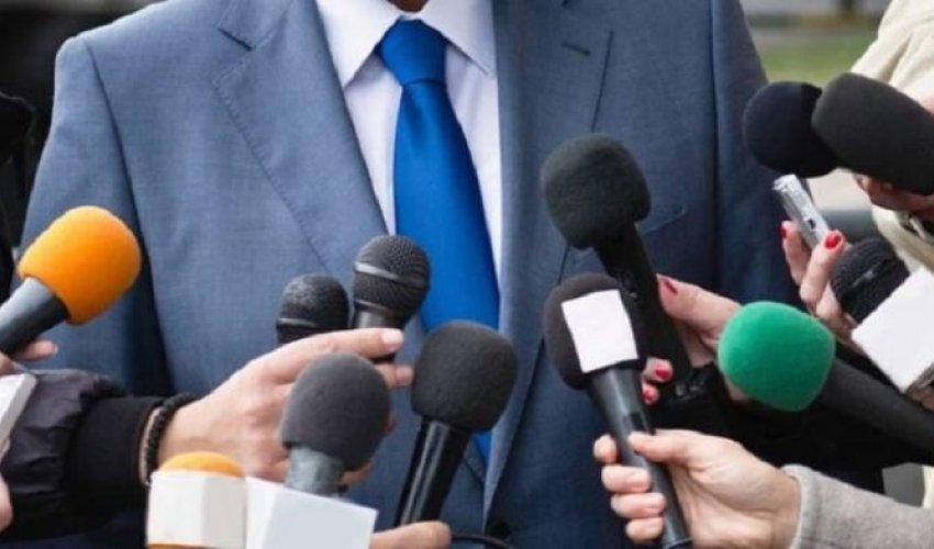 Какие госструктуры в этом году не ответили на запросы журналистов? &mdash; ОПРОС