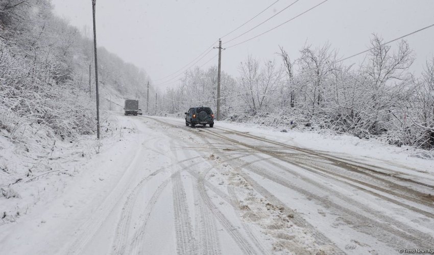 Şamaxıda köməksiz vəziyyətdə qalan 5 nəfər xilas edilib