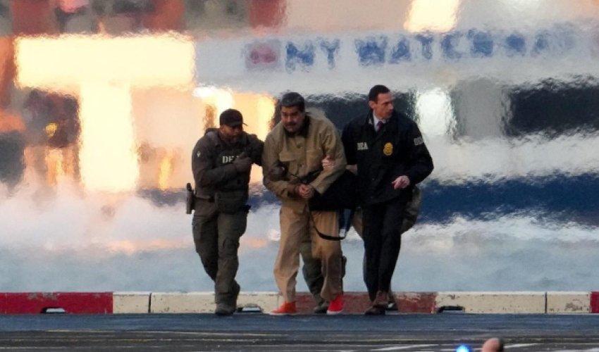 Мадуро доставили в суд в наручниках - Oбновлено