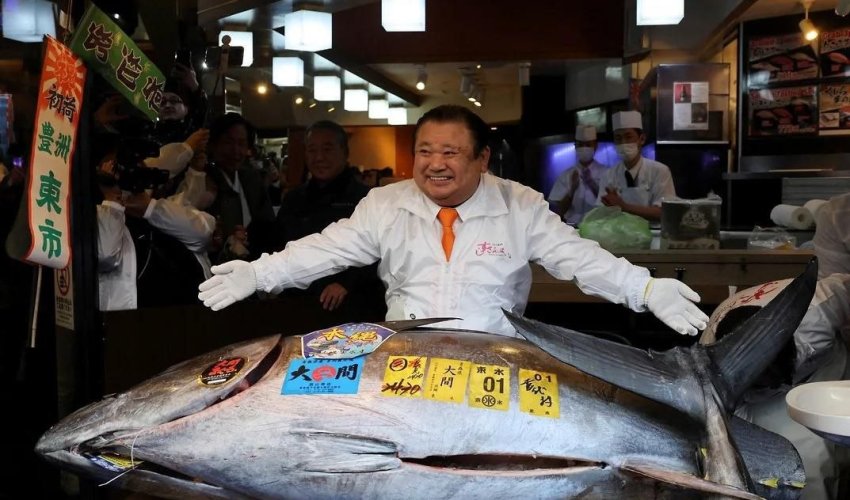 Giant bluefin tuna fetches record $3.2 million at Tokyo&rsquo;s New Year auction