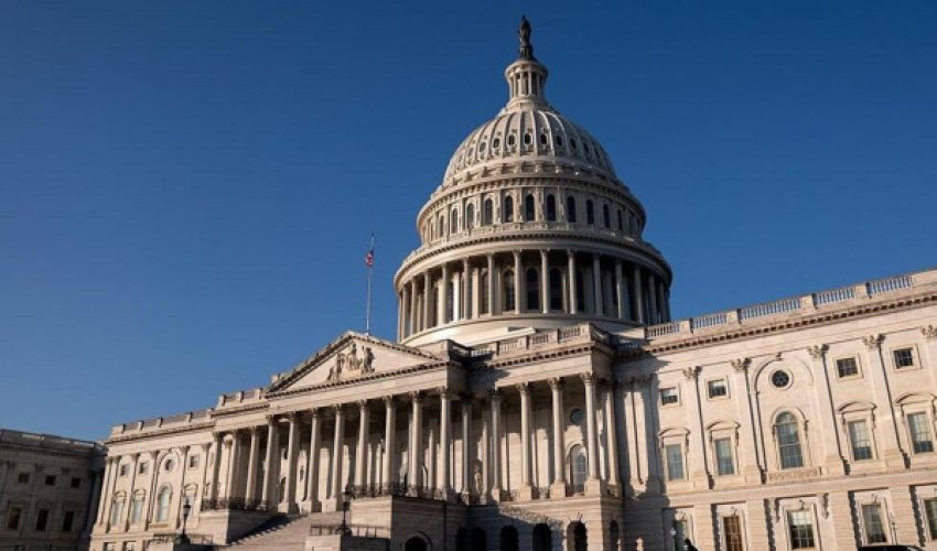 Сенат США запретил Трампу использовать военных в Венесуэле без одобрения Конгресса