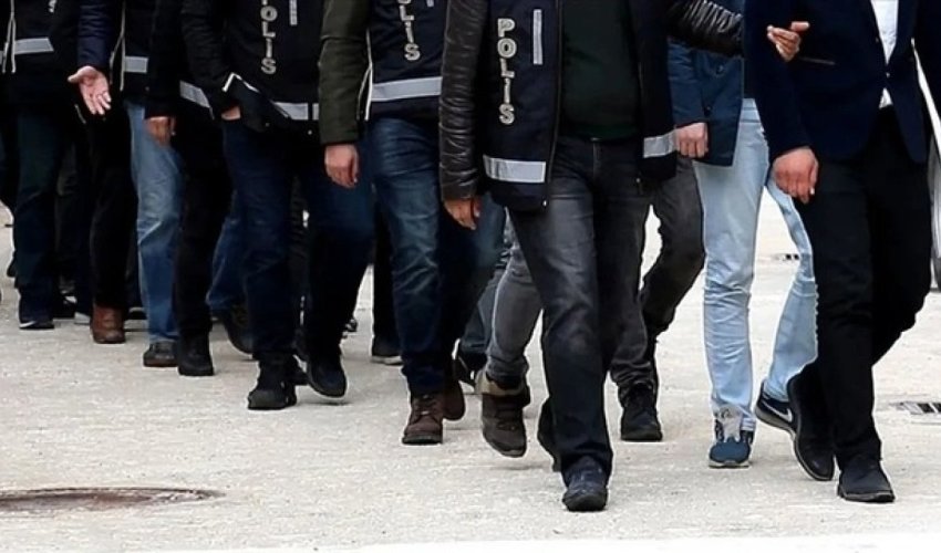 В Турции массовые задержания