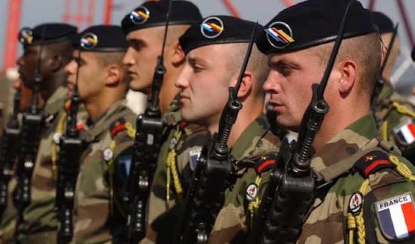 Шесть тысяч французских военных в Украине