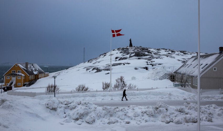СМИ: Британия может отправить войска в Гренландию