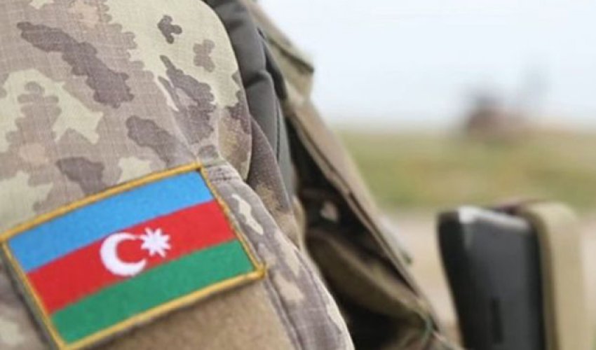 Azərbaycanda ehtiyatdan çağırılan zabitlərin xidmət müddəti 1 ilə endirilib