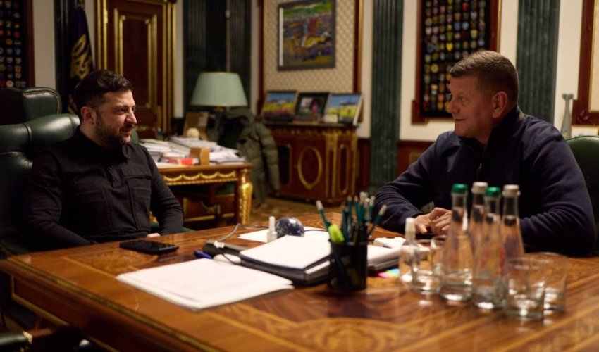 Zelenski Zalujnı ilə görüşüb