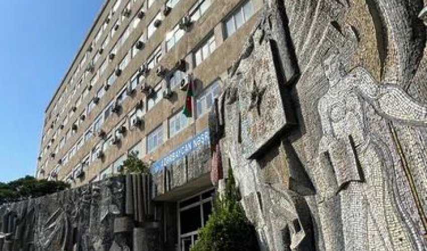 
Azərbaycan Nəşriyyatı fevralın 1-dən istismarını dayandırır - RƏSMİ