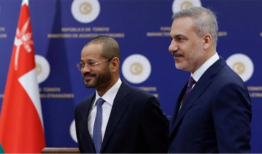 Hakan Fidan və Omanın XİN rəhbəri bölgədəki vəziyyəti müzakirə ediblər