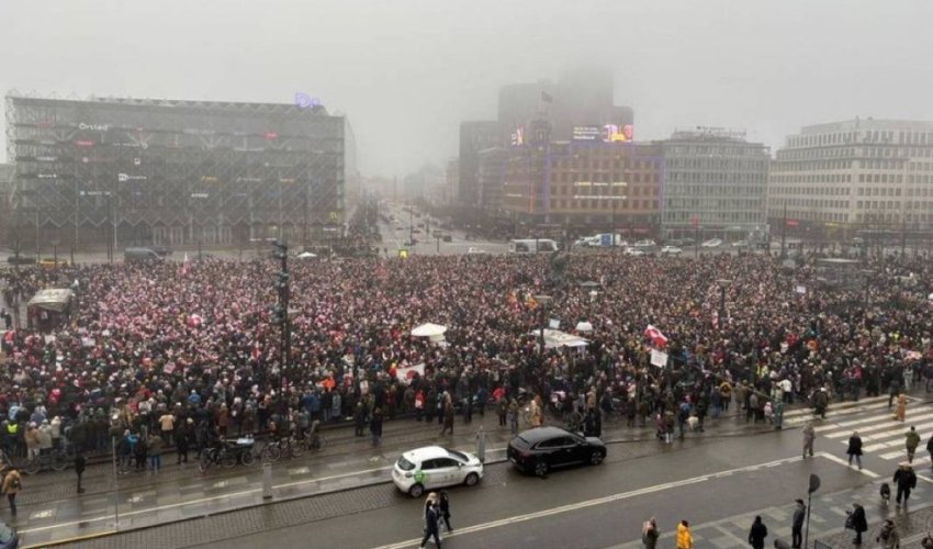 Тысячи жителей Гренландии протестуют против планов Трампа