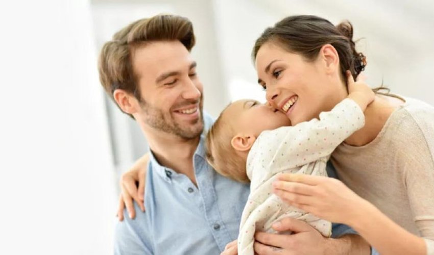 Ötən il övladlığa verilən uşaqların sayı açıqlanıb