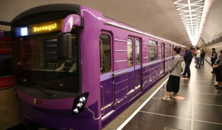 Futbola görə metro gecə 1-dək işləyəcək