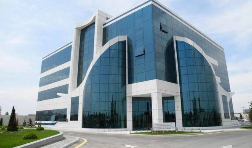 DİN sürücüləri şaxtalı hava ilə bağlı ehtiyatlı olmağa çağırıb
