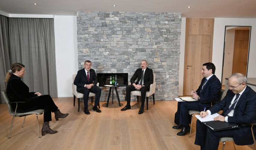 
Babiş Azərbaycan Prezidentini Çexiyaya rəsmi səfərə dəvət edib