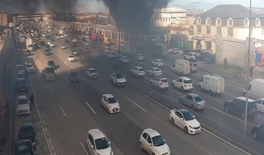 Пожар произошел на объекте на проспекте Зии Буниятова в Баку